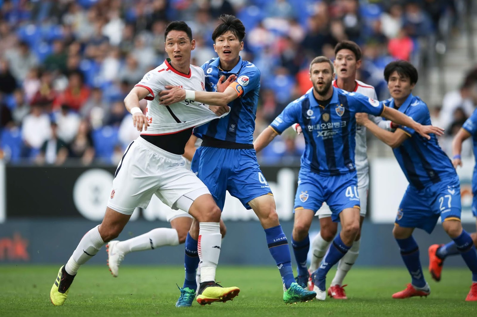 Nhận định soi kèo Gwangju vs Ulsan HD lúc 17h30 ngày 28/5/2025 nhan-dinh-soi-keo-gwangju-vs-ulsan-hd-luc-17h30-ngay-28-5-2025-1